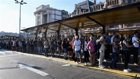 plinko en línea|Paro de colectivos hoy 5 de julio: qué líneas no funcionan y .